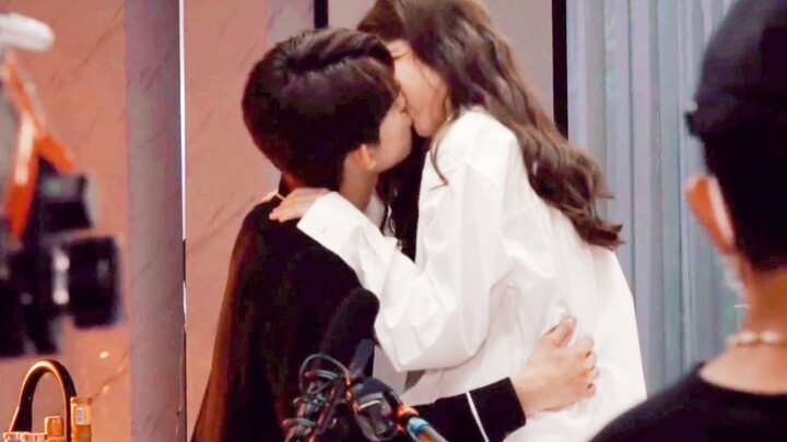 卧槽！这才是成年人的恋爱啊！