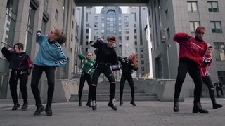 يا شباب وبنات WayV [ويشين في] - تيك أوف _ رقصة مقتبسة من LEVEL UP