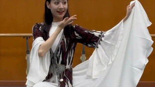 民族舞真的很迷人～