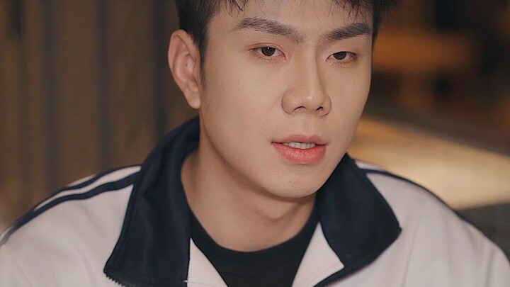 【Tiểu Ngũ】Tình yêu mang tính bắt ép của cha mẹ gây tổn thương cho con trẻ đến mức nào?