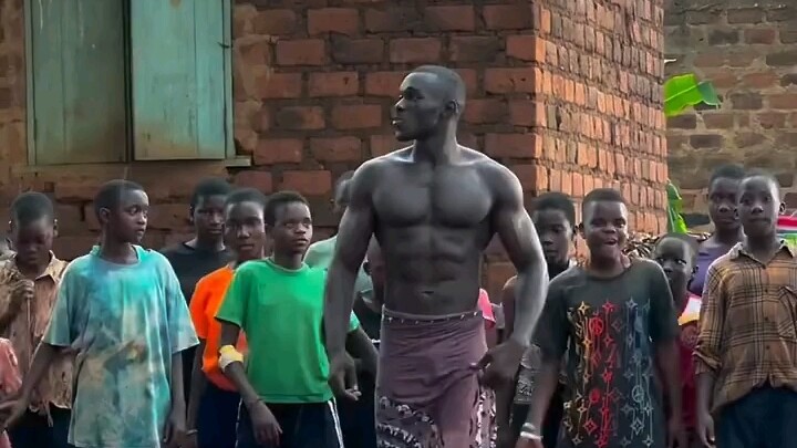 ความรู้สึกทางศิลปะด้านการเต้นของครูสอนระบำแอฟริกัน