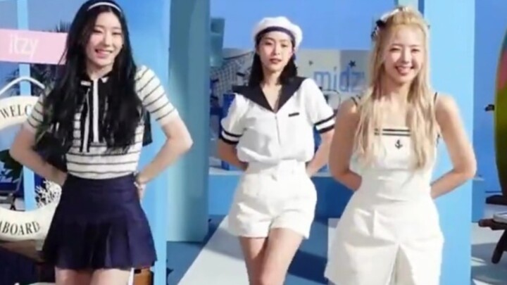【ITZY】妆造清凉又好看！Lia留真彩领跳Sneakers舞蹈～