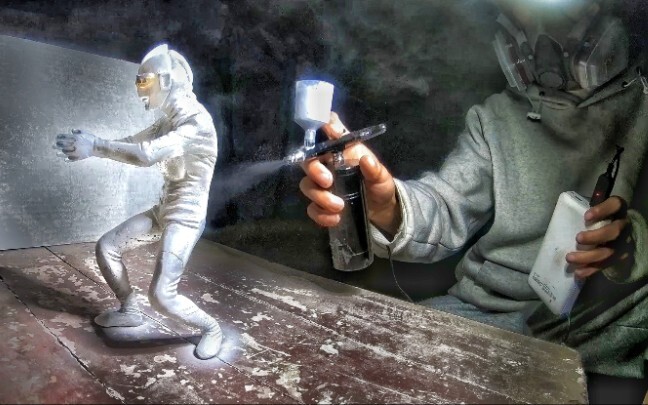 Introduction to spray painting: Re-painting the original Ultraman figure! Teach you step by step! [Y