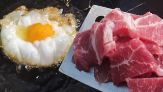 Sarapan Wanita Kaya