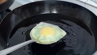 Hộp đựng trứng ư? Ai đã phát minh ra thứ này?