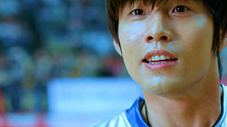 A teenage genius combines kung fu with basketball, becoming the king of the court; even if he loses,