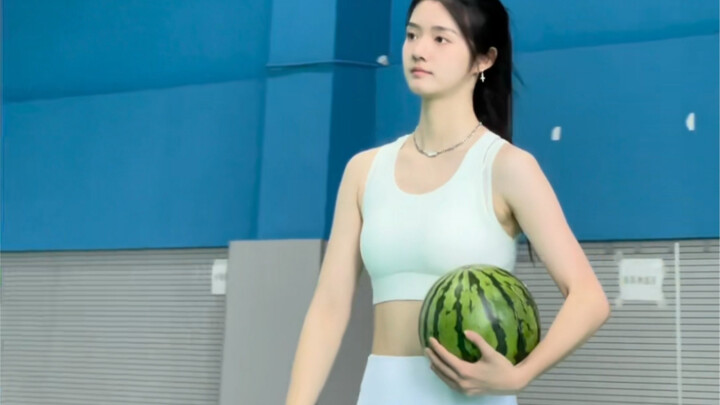 Badminton vs. Watermelon Challenge