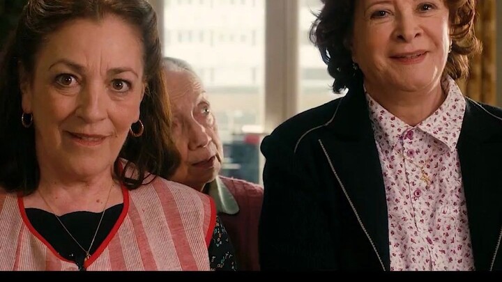 Bà lớn tình cờ phát hiện cơ hội kinh doanh, bước lên con đường làm giàu