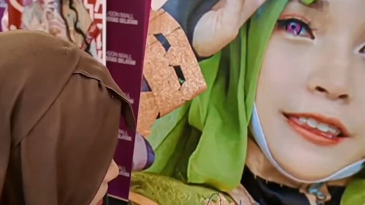 I wish I could be active cosplay.. but what is money.