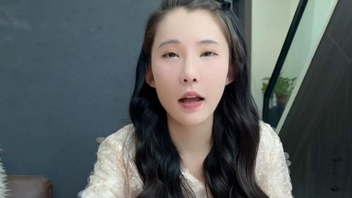 Tôi cảm giác anh Bằng và em gái của anh ấy, nhất định có một người là do nhặt về