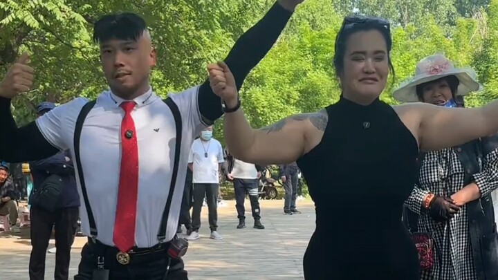 Anh Pi, Tiểu Uyển Tử "Bách Âu Căn" truyền lại, Tiểu Uyển Tử và anh Pi ở bên nhau rồi