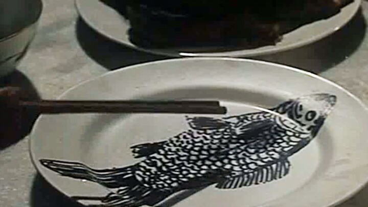 Ibu berusia 76 tahun sudah rabun, tapi demi menghemat uang makan, sang putra menggambar banyak hidan