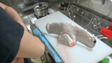 【海鲜小哥金子】试着用锤头鲨的私密部位做寿司@柚子木字幕组