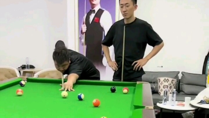 พี่น้องคนนี้เล่นสนุกเกอร์ได้ตั้งแต่อายุ 5 ขวบ ช่างเป็นอัจฉริยะจริงๆ ไม่เชื่อก็ลองดูที่สโตรกสุดท้ายเล