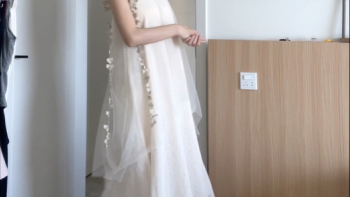 A dress that looks great when you move