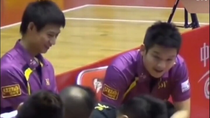 When Fan Zhendong was a kid, his expression was so funny when he made his opponent cry. Hahaha