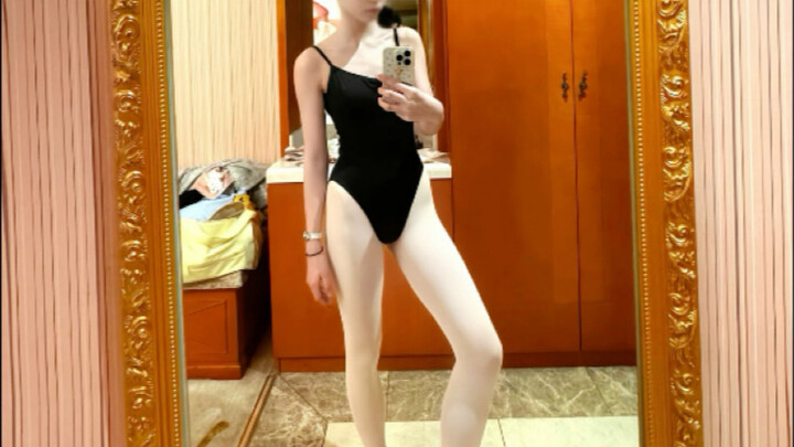 Middle School Dance Students in Training