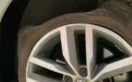 لماذا أصبحت الإطارات السليمة مسطحة هكذا؟