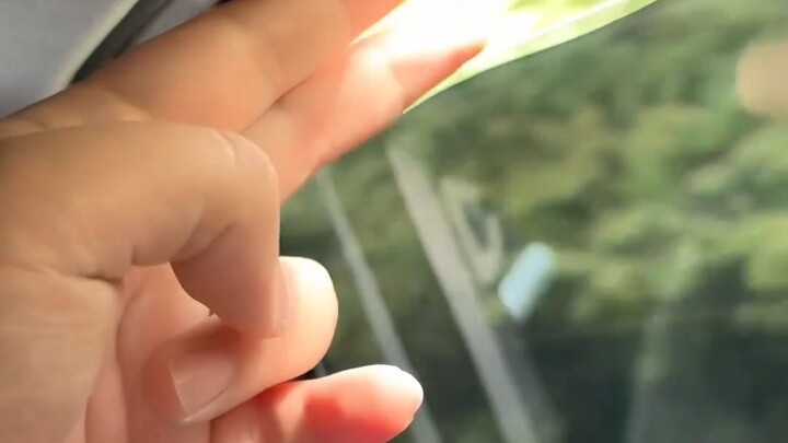 As long as the car windows are open, air conditioning is really not necessary!