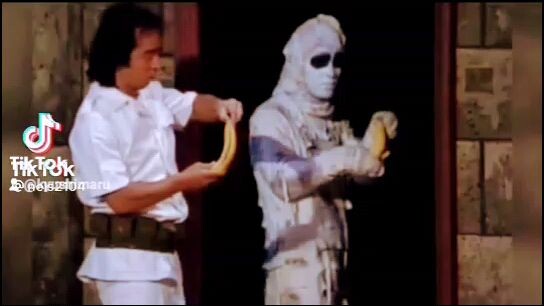 try not to laugh 🤣