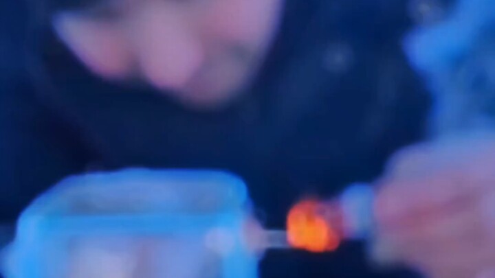 سلسلة التحولات المذهلة