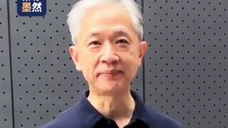 汪文斌大使周末逛柬埔寨超市