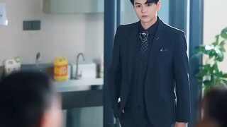 พยาบาลสาวจูบหลอก CEO จนต้องแต่งสายฟ้าแลบ จะ คว้าหัวใจเขาได้ ไหม?!