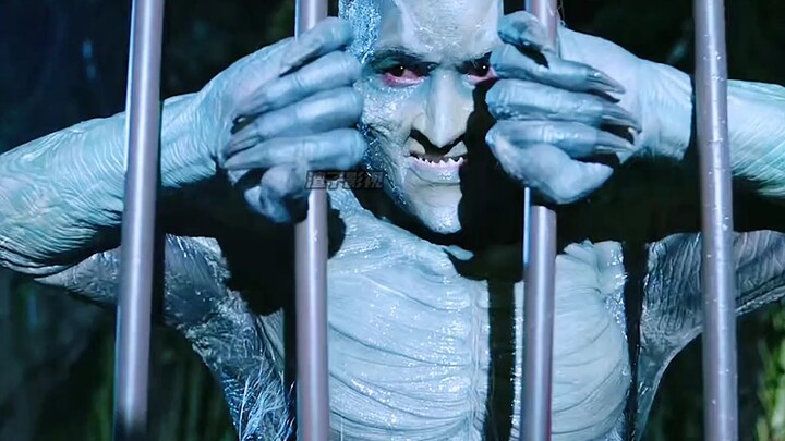 Witnessing my benefactor’s murder, the monster erupts in fury in an instant!!!