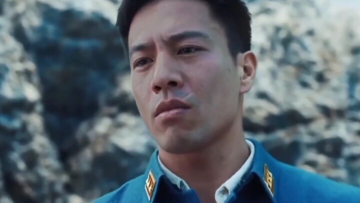 "The clash between two tough guys is just too intense!"