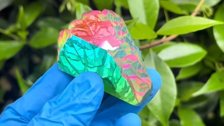 Now I finally understand why ancient emperors were so obsessed with collecting odd-shaped rocks!