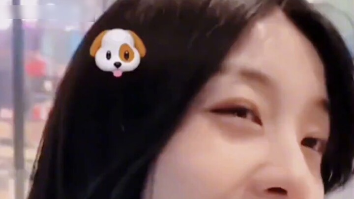 พฤติกรรมอันน่าหลงใหลของหญิงสาวสวยคนสุดท้ายนี่มันเกินไปแล้ว