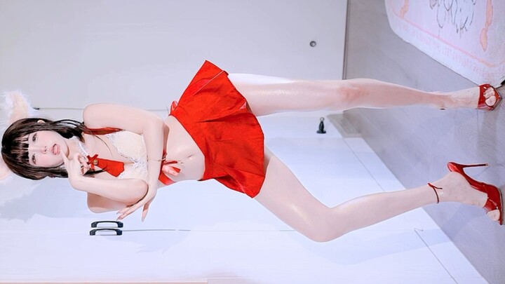 (Dihapus lalu diarsipkan) freaky (mengibas ekor) —— HyunA 4K layar penuh, diperbesar