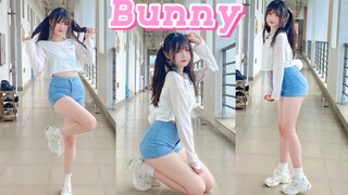 Hãy nhảy múa Bunny đắm chìm trong hành lang ký túc xá! (//∇//)