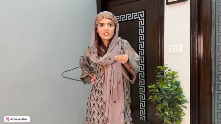 Shadi Bani Barbadi  Fatima Or Uski Chalakiyan