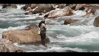 Cast Net Fishing in Nepal | Himalayan Trout Fishing in Nepal | Asala Fishing |