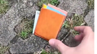 Tricky wallet