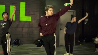 [Rikimaru] [Nhảy] Nhảy theo bài hát "Another Part Of Me" của Michael Jackson