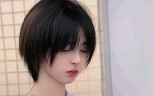 ثلاث قصات شعر موسى مناسبة للبنات بغض النظر عن شكل الوجه