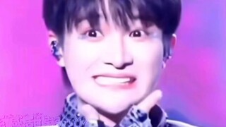 Đây là mèo sửa của nhà ai mà đáng yêu thế nhỉ