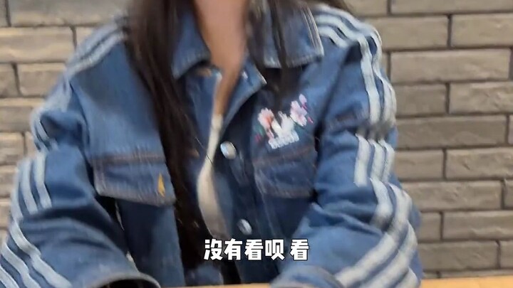 How to Make Your Girlfriend Listen? Urgent! #Couple #CoupleLife