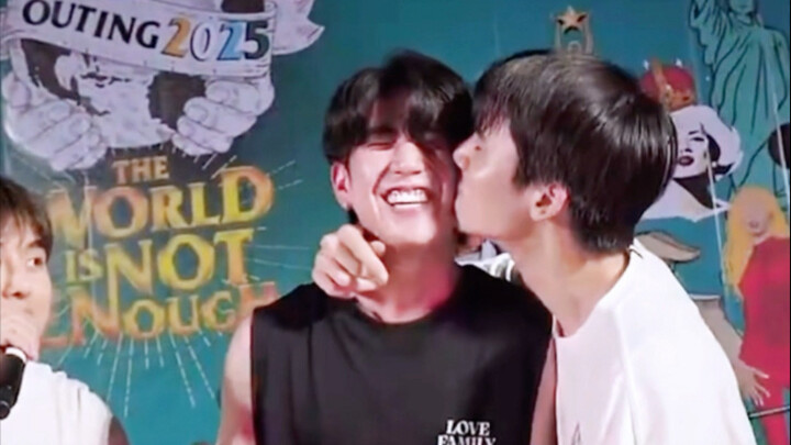 JimmySea | He just kissed right in front of the entire company