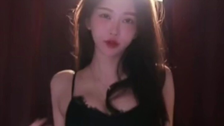 【Nam Muội】Chế độ dọc - Ma nữ đen ngắn, vũ đạo nóng bỏng cực phẩm!