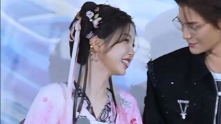 “ความสัมพันธ์ของฉันกับคุณ ฉันถามว่าคุณเต็มใจไหม” Yu Shuxin และ Ding Yuxi น่ารักมาก! อยากจะเริ่มเคาะแ