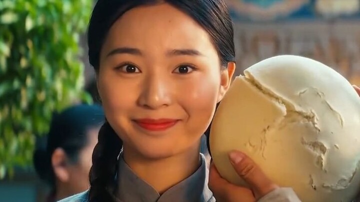 Tiêu chuẩn chọn hầu gái: mặt phải tròn như chiếc bánh.