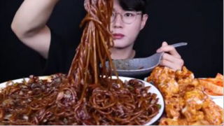 Đậu nành Jjajang Tối thượng Gà Gia vị Jjajangmyeon Gà Mukbang ASMR #mukbang #asmr