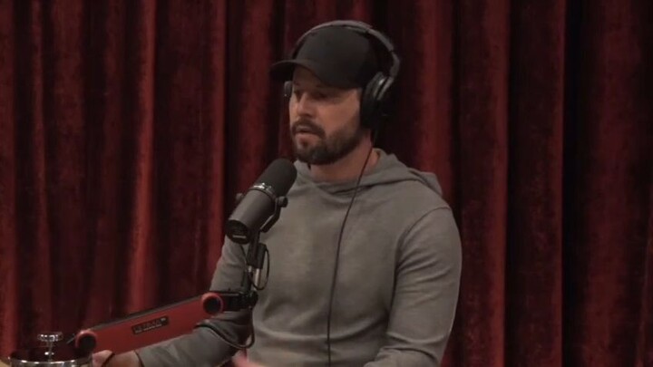 #1857 - The Joe Rogan Experience Podcast - Seth Dillon