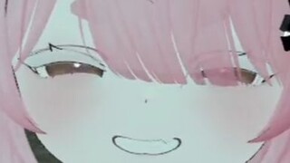 أنا ألعِبُ بالسَمَكِ