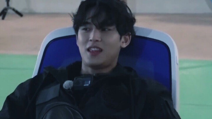 Cảm giác áp đảo từ alpha hàng đầu — Kim Min-gyu