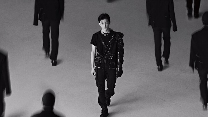 [Mark Lee] So hot! I can watch this rap of Jopping a billion times!