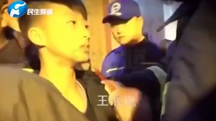 Seorang gadis berusia 3 tahun jatuh ke dalam sumur. Agar memenuhi syarat untuk diselamatkan, anak be